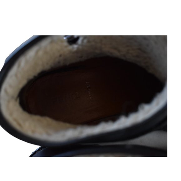 Fendi Shearling Lines Black Leather Moto Ankle Boots Boots / Booties w Lug Soles - Picture 8 of 12